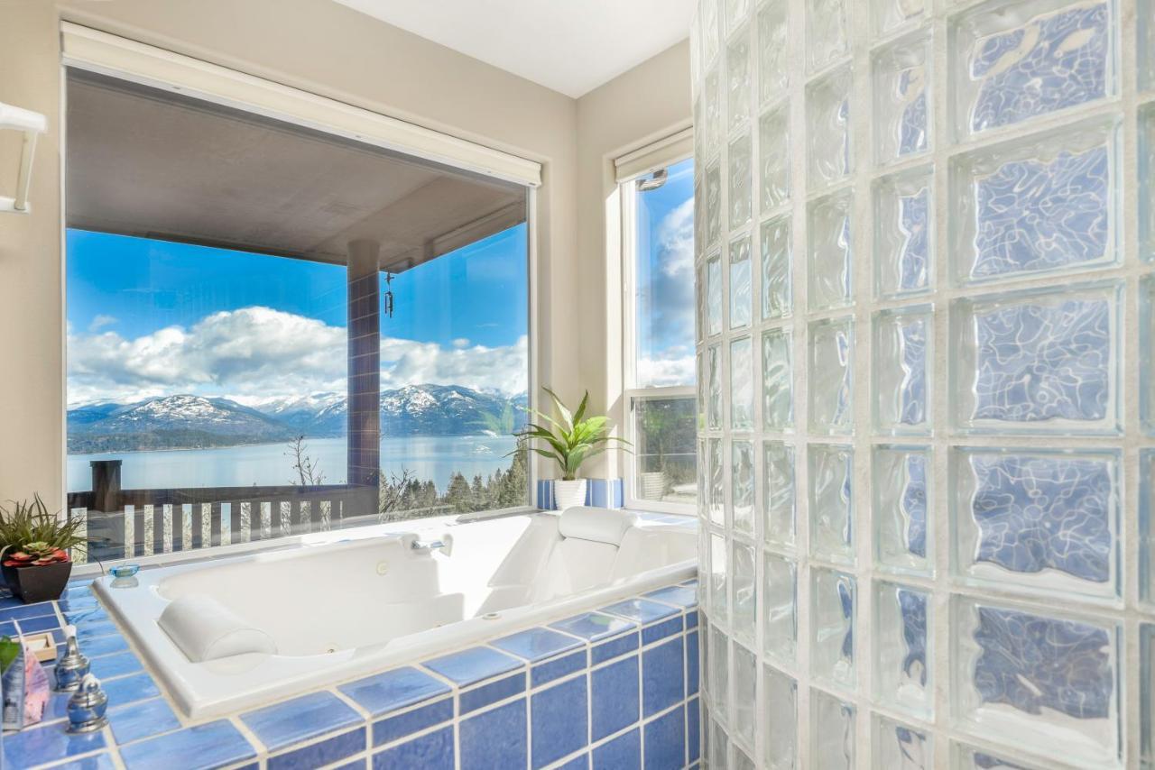 Moosewood Haven - Ideal Lakeside Retreat Sagle Екстер'єр фото